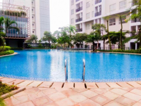 Modern Look 1BR Apartment at Scientia Residence By Travelio